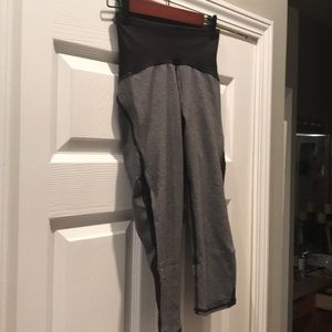 Lulu Lemon Capris l Never Worn